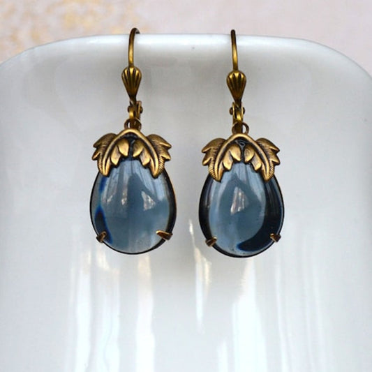 Leaves Stylish Pendant Earrings